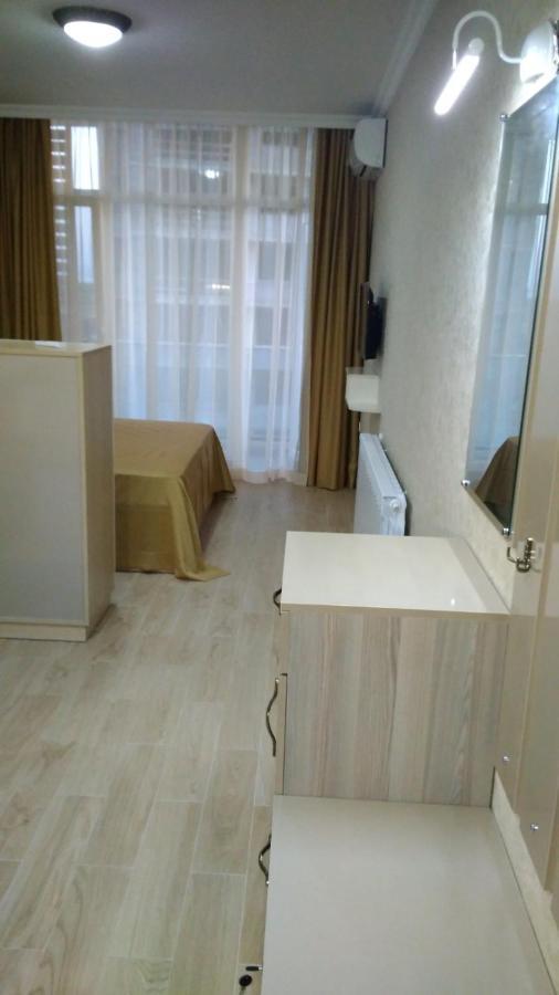 Апартаменты Елена Batumi Exterior foto